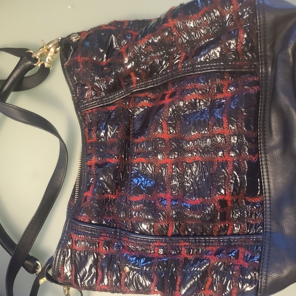 Diesel Women's Black & Red Shoulder Bag - Picture 3 of 13